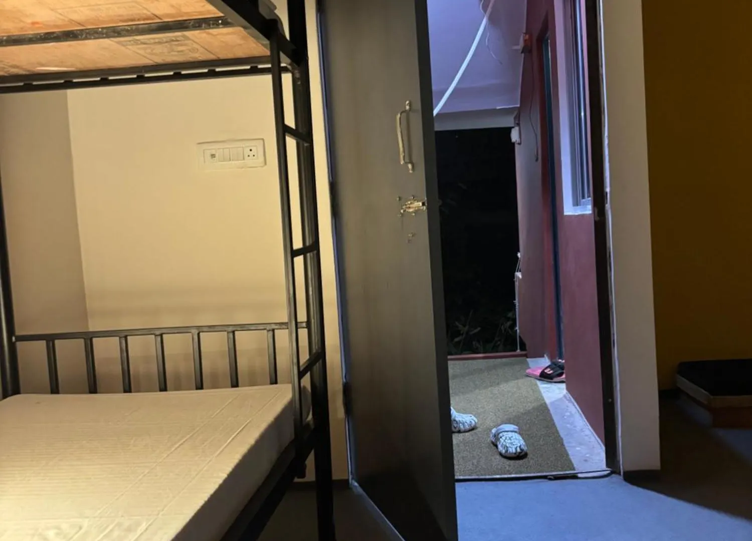 Benaras Stay- Hostel Varanasi